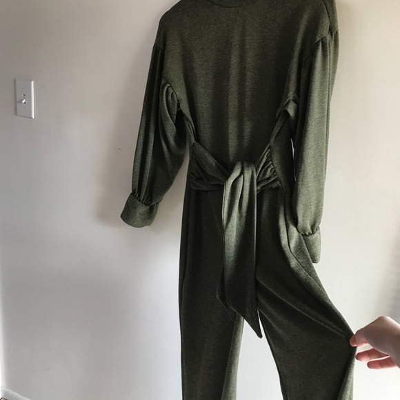 Boohoo batwing roll neck jumpsuit size usa 4 - Picture 6 of 10